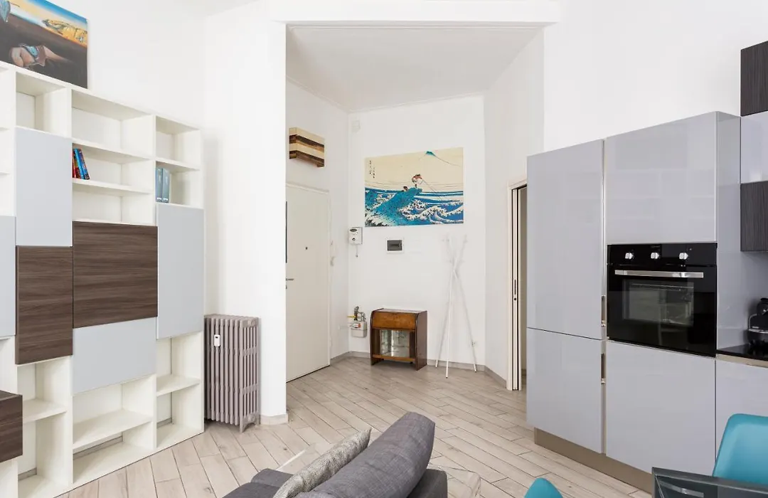 Spacious Retreat Steps From Lambrate Metro- Via Pacini-1